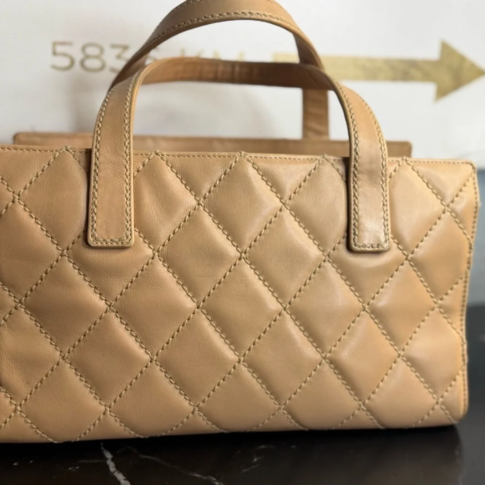 CHANEL Beige Quilted Tote Bag - Picture 2 of 7